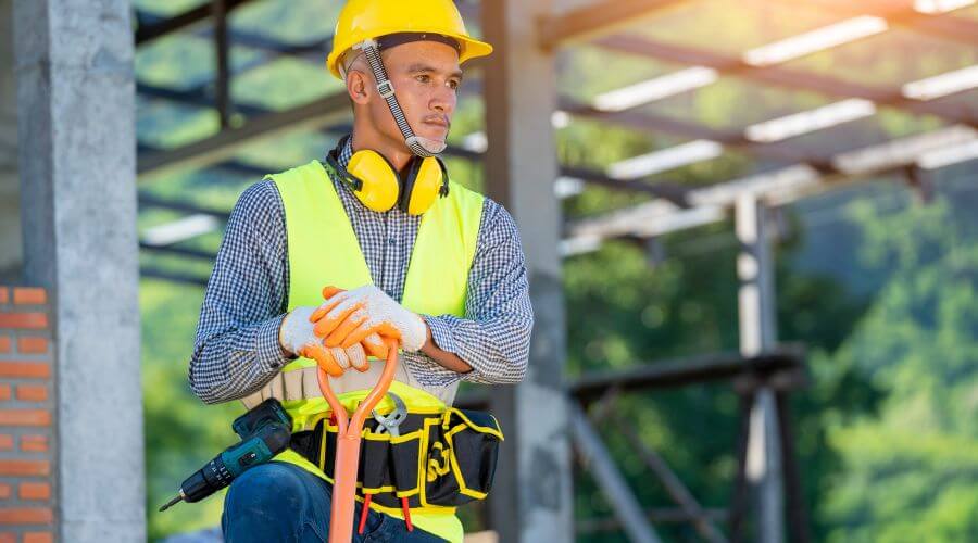 Professional gutter cleaning in Gibson Island, MD